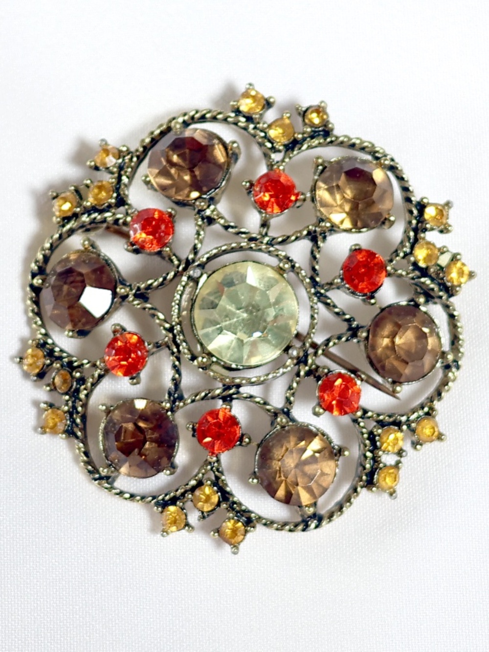 1950s WEISS Rhinestone Gold Tone Flower Brooch | Vintage | 2" diameter
